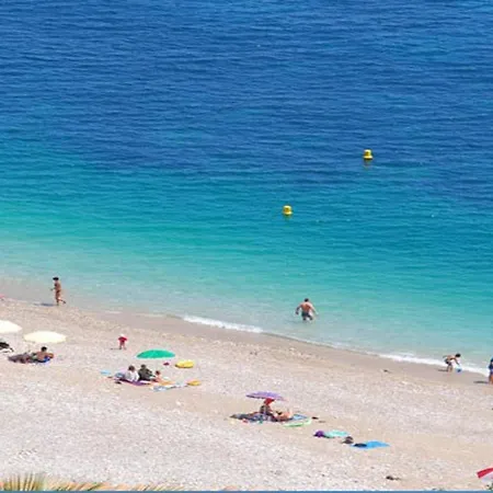 Studio Avec Wifi Pour 4, Vue Mer, A Roquebrune-Cap-Martin - Fr-1-827-55