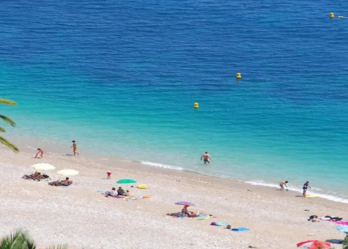 Studio Avec Wifi Pour 4, Vue Mer, A Roquebrune-Cap-Martin - Fr-1-827-55